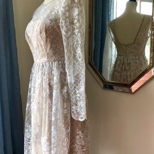 Monique Lhuillier Lace Dress
